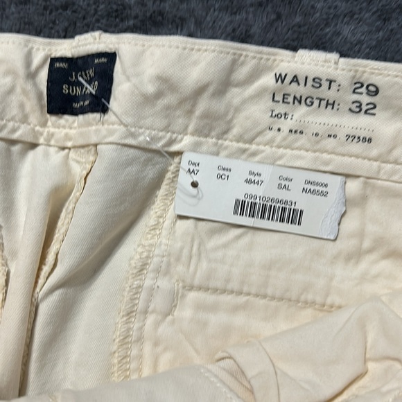 Brand new 29/32 J Crew White Pants 
484 Slim Fit - Picture 3 of 3